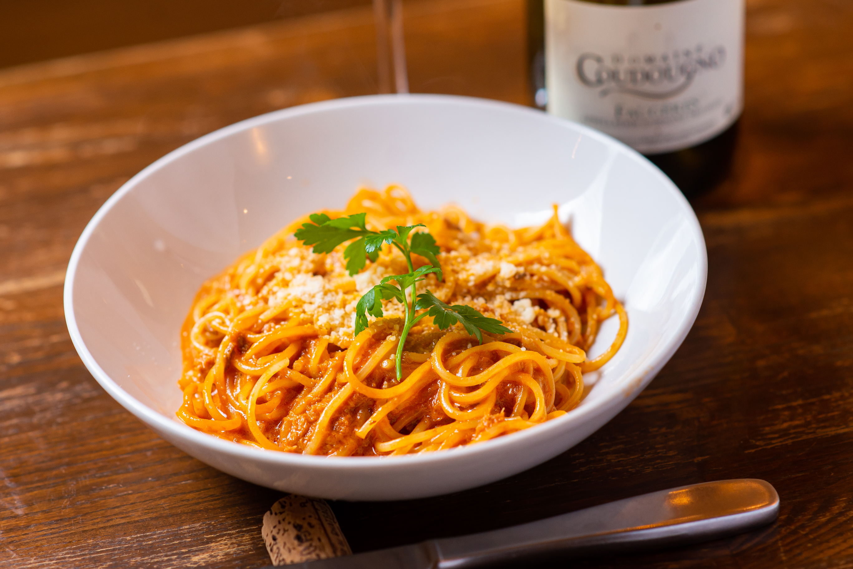 ズワイガニのトマトクリームパスタ